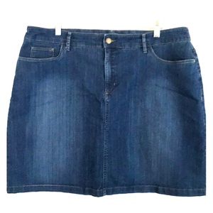 Classic fit jean skirt